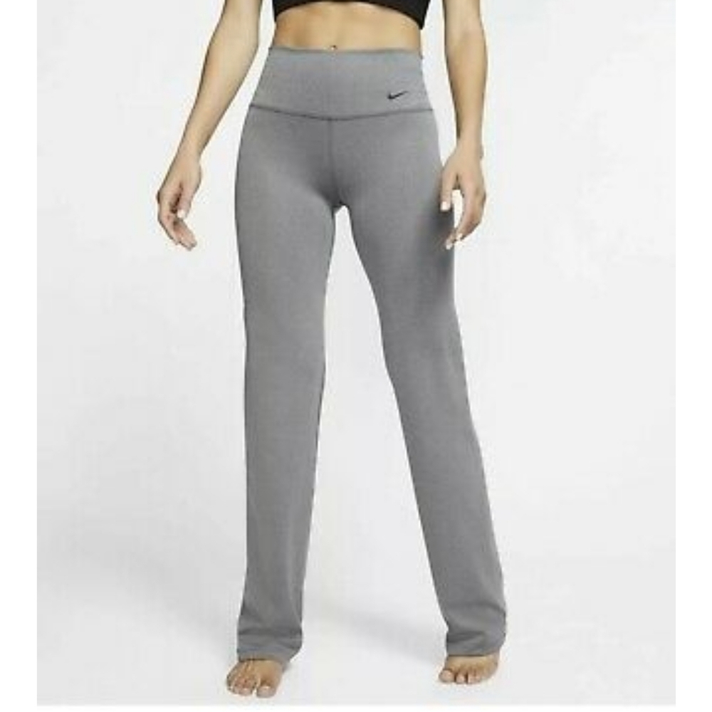 Nike yoga pants dry fit size small